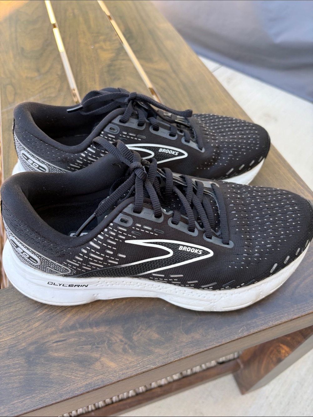 Brooks Men's Glycerin Running Shoes - Black & White